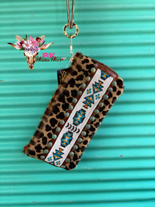 HAIR ON LEOPARD BEADED WRISTLET