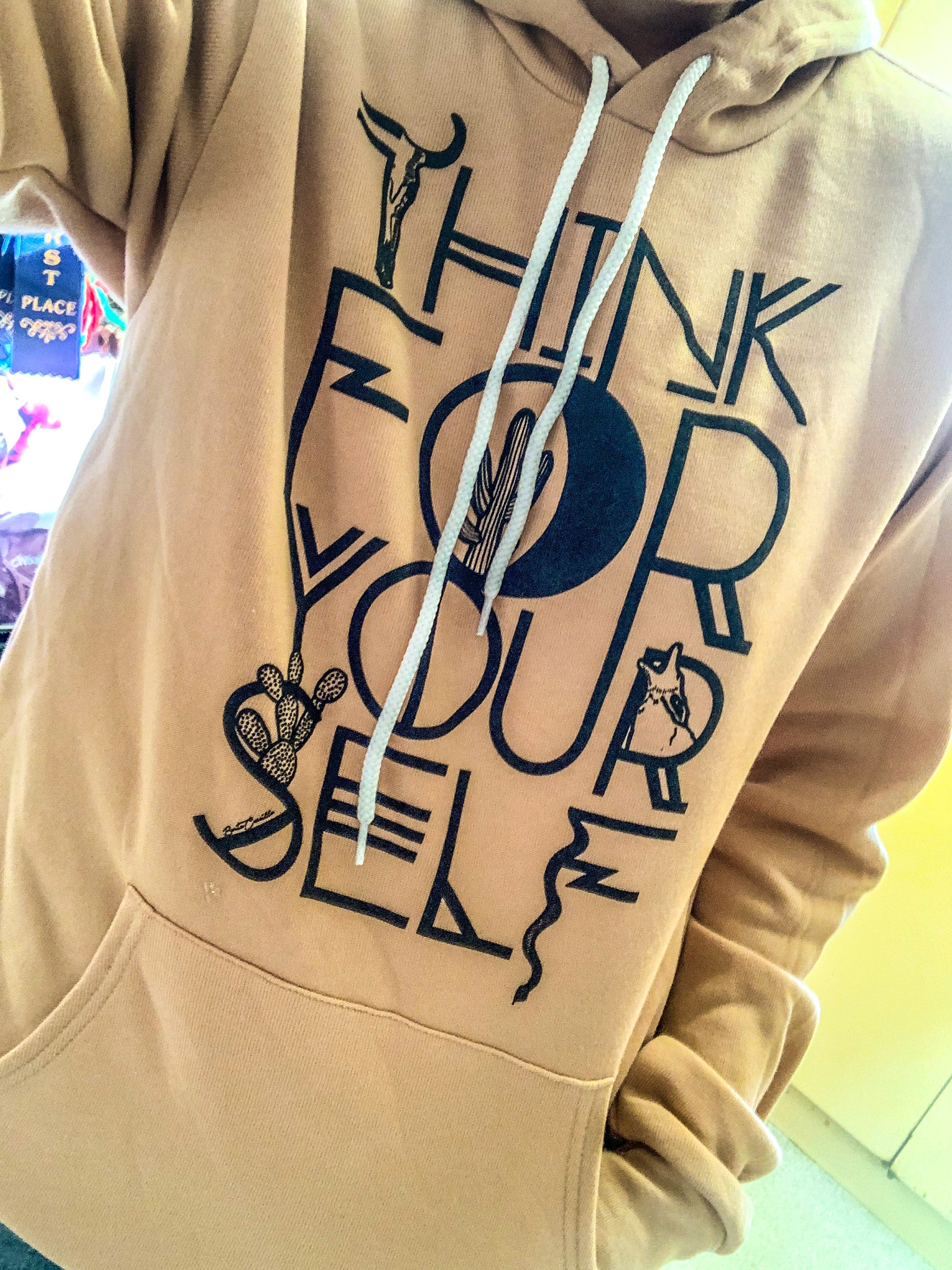 THINK 4 YOURSELF HOODIE ✌🏼